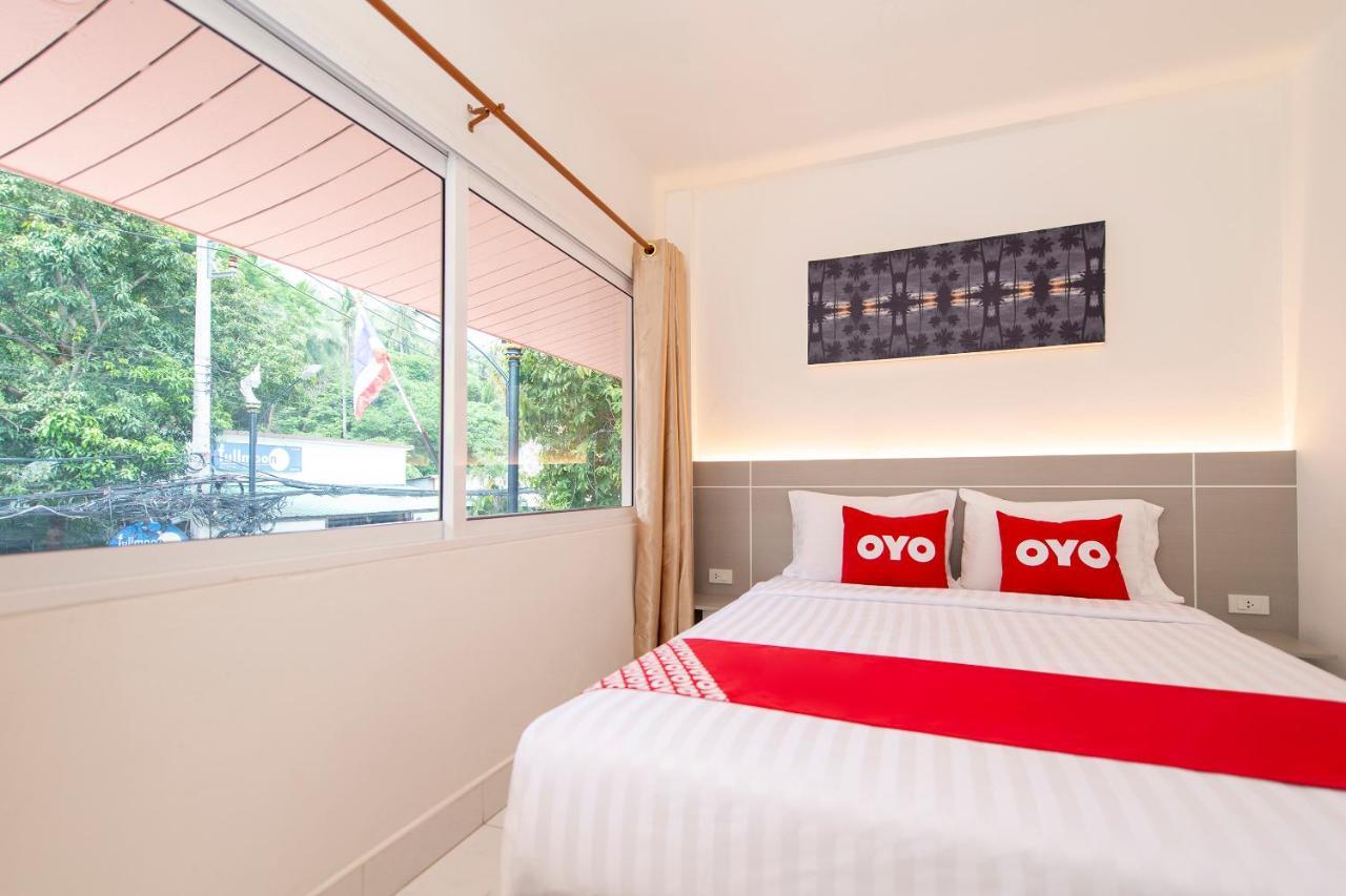 Oyo 328 Onion House Hotell Kata Beach  Exteriör bild